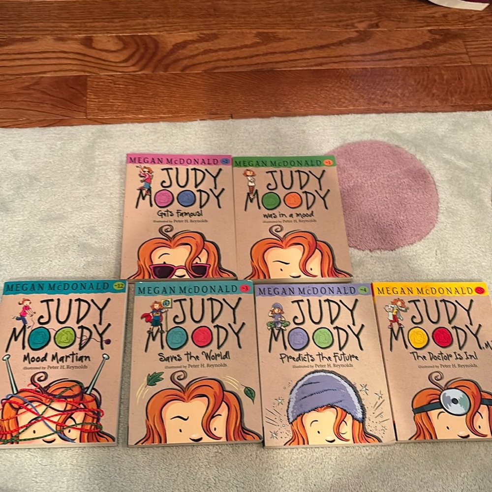 Judy moody book series(6 books)